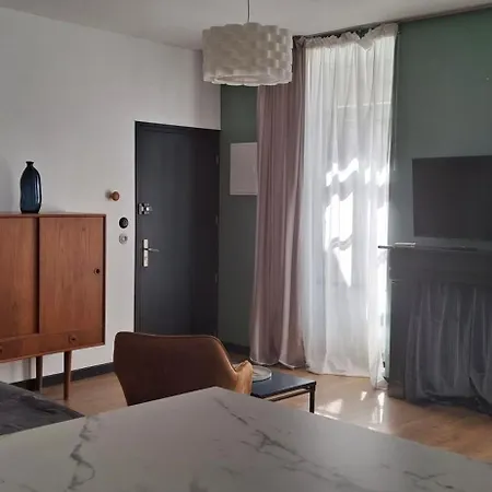 Au Petit Martray Апартаменты Пемполь
